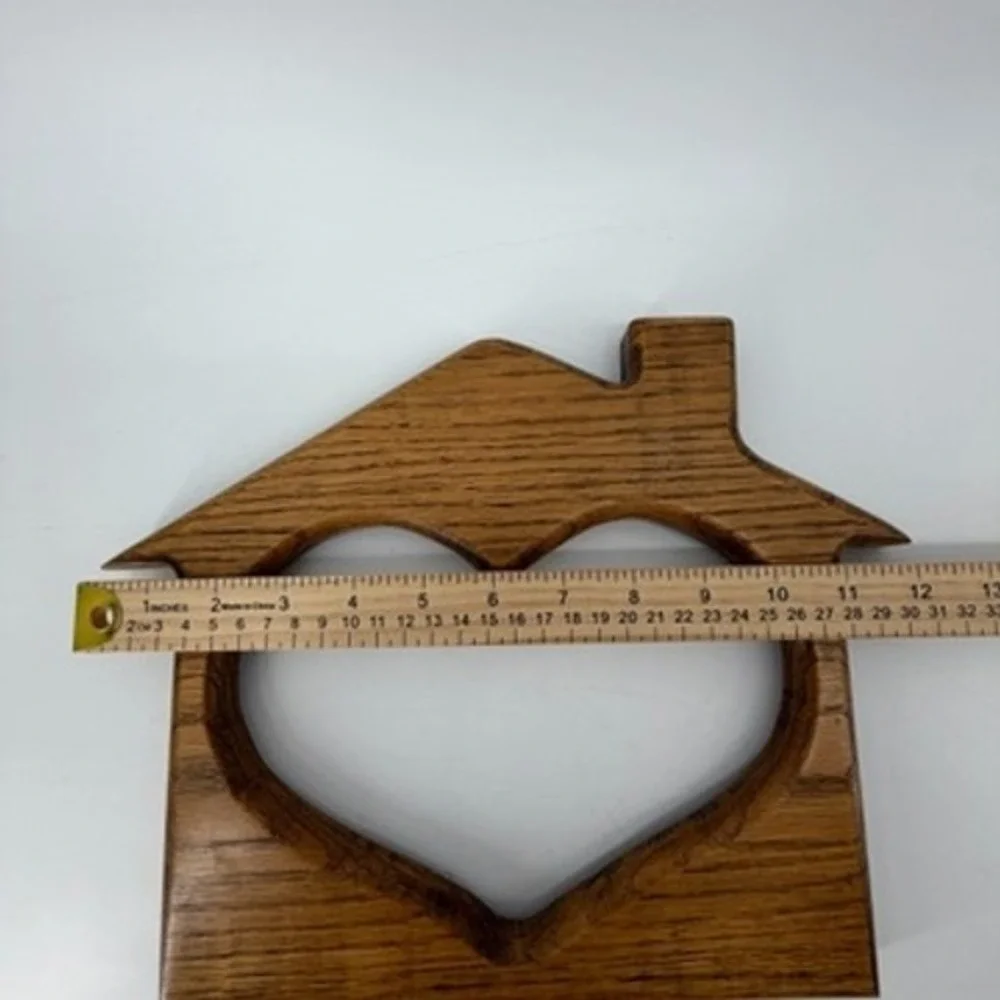 N/A handcrafted oak